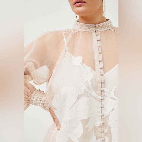 Karen Millen Embroidered Sheer Organdie Blouse in Blush - US 6‎ / NWT - Picture 3 of 16
